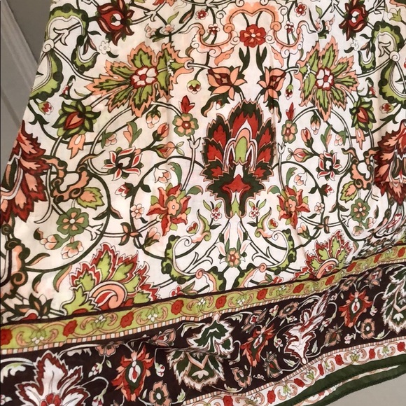 Max Studio Tunic - Picture 2 of 4